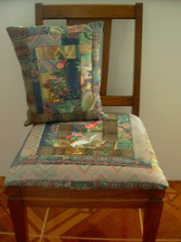 Pillow and chair seat with applique Florida egret